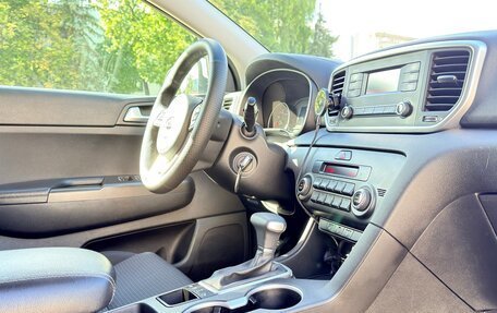 KIA Sportage IV рестайлинг, 2021 год, 2 650 000 рублей, 11 фотография