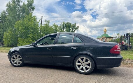 Mercedes-Benz E-Класс, 2004 год, 650 000 рублей, 8 фотография