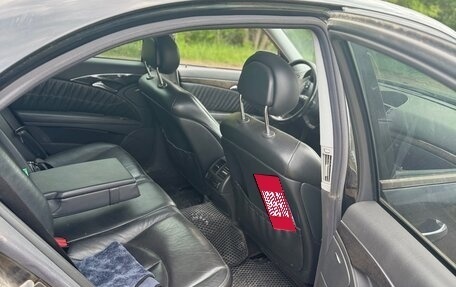 Mercedes-Benz E-Класс, 2004 год, 650 000 рублей, 5 фотография