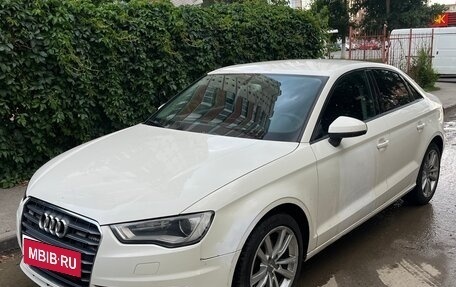 Audi A3, 2015 год, 1 000 000 рублей, 2 фотография