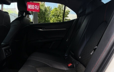 Toyota Camry, 2021 год, 3 499 000 рублей, 10 фотография
