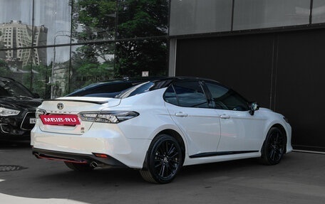 Toyota Camry, 2021 год, 3 499 000 рублей, 4 фотография