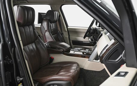 Land Rover Range Rover IV рестайлинг, 2015 год, 4 680 000 рублей, 8 фотография