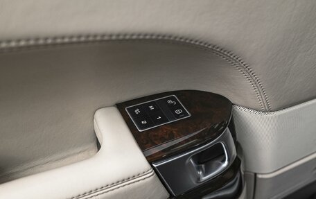 Land Rover Range Rover IV рестайлинг, 2015 год, 4 680 000 рублей, 24 фотография