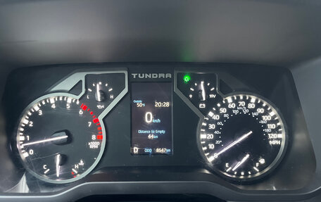 Toyota Tundra, 2024 год, 5 450 000 рублей, 10 фотография