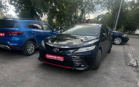 Toyota Camry, 2021 год, 3 090 000 рублей, 1 фотография