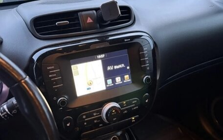 KIA Soul II рестайлинг, 2018 год, 1 500 000 рублей, 9 фотография