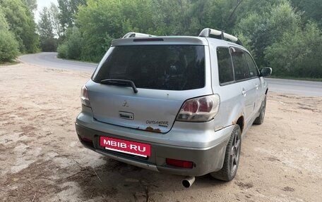 Mitsubishi Outlander III рестайлинг 3, 2003 год, 295 000 рублей, 4 фотография