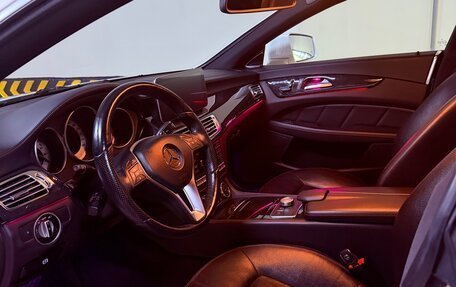 Mercedes-Benz CLS, 2011 год, 2 300 000 рублей, 13 фотография