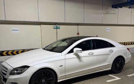Mercedes-Benz CLS, 2011 год, 2 300 000 рублей, 9 фотография