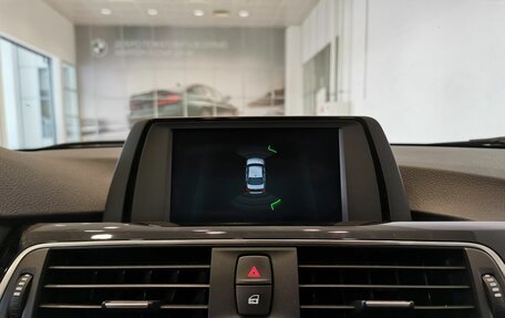BMW 3 серия, 2018 год, 1 855 000 рублей, 16 фотография