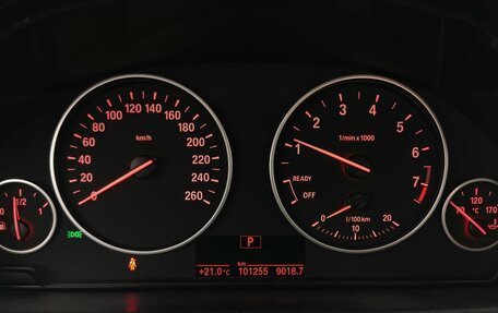 BMW 3 серия, 2018 год, 1 855 000 рублей, 13 фотография