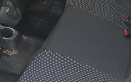 Renault Logan II, 2018 год, 950 000 рублей, 13 фотография