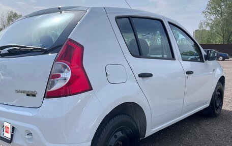 Renault Sandero I, 2013 год, 560 000 рублей, 17 фотография