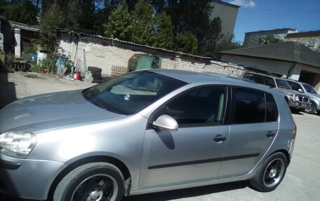 Volkswagen Golf V, 2004 год, 460 000 рублей, 7 фотография