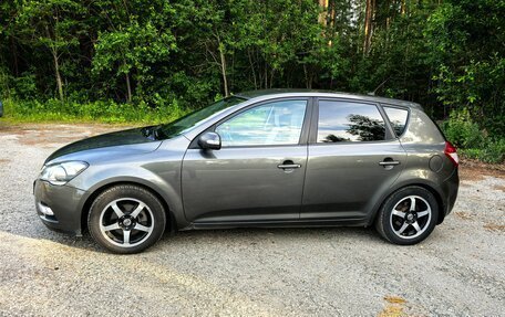 KIA cee'd I рестайлинг, 2012 год, 980 000 рублей, 2 фотография
