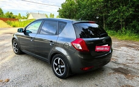 KIA cee'd I рестайлинг, 2012 год, 980 000 рублей, 3 фотография