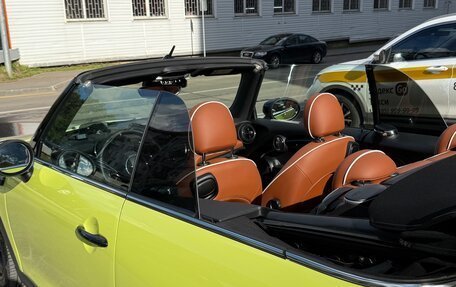 MINI Cabrio, 2021 год, 4 890 000 рублей, 30 фотография