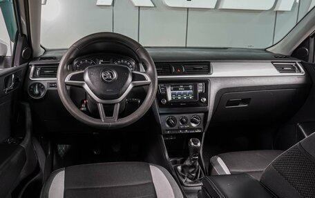 Skoda Rapid I, 2016 год, 1 049 000 рублей, 6 фотография