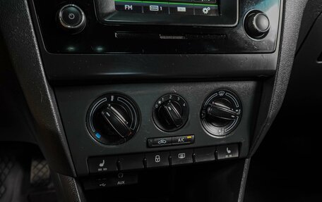 Skoda Rapid I, 2016 год, 1 049 000 рублей, 12 фотография