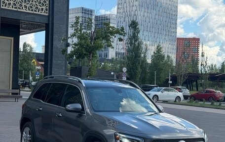 Mercedes-Benz GLB, 2020 год, 3 290 000 рублей, 3 фотография
