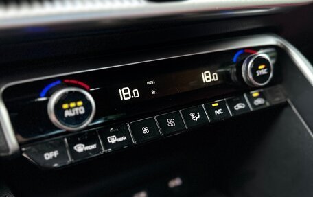 KIA K5, 2020 год, 2 390 000 рублей, 21 фотография