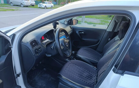 Volkswagen Polo VI (EU Market), 2013 год, 700 000 рублей, 8 фотография