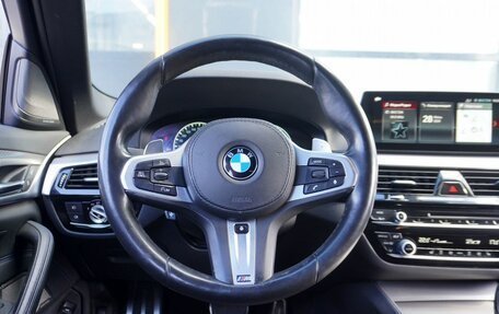 BMW 5 серия, 2019 год, 3 350 000 рублей, 16 фотография