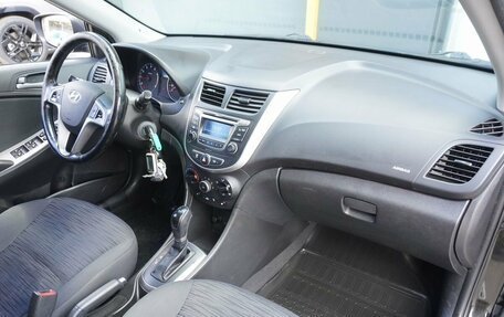 Hyundai Solaris II рестайлинг, 2014 год, 990 000 рублей, 9 фотография