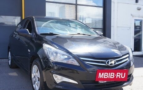 Hyundai Solaris II рестайлинг, 2014 год, 990 000 рублей, 3 фотография