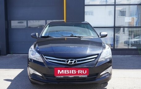 Hyundai Solaris II рестайлинг, 2014 год, 990 000 рублей, 2 фотография