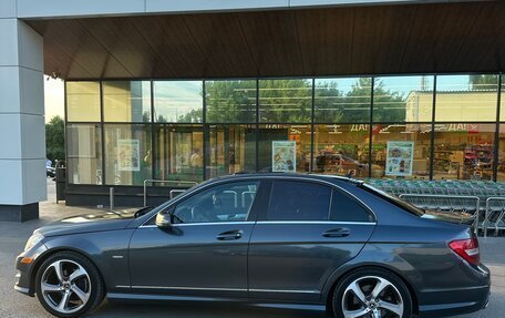 Mercedes-Benz C-Класс, 2013 год, 1 300 000 рублей, 4 фотография