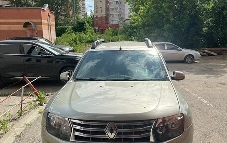 Renault Duster I рестайлинг, 2012 год, 1 000 000 рублей, 2 фотография