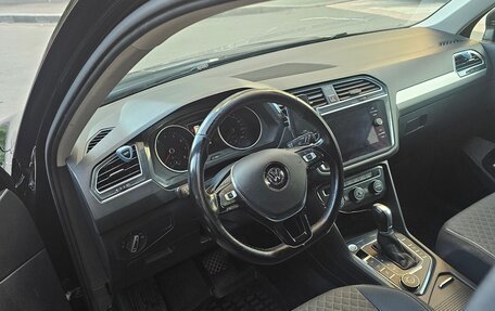 Volkswagen Tiguan II, 2017 год, 2 350 000 рублей, 8 фотография