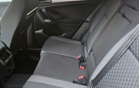 Volkswagen Tiguan II, 2017 год, 2 350 000 рублей, 11 фотография