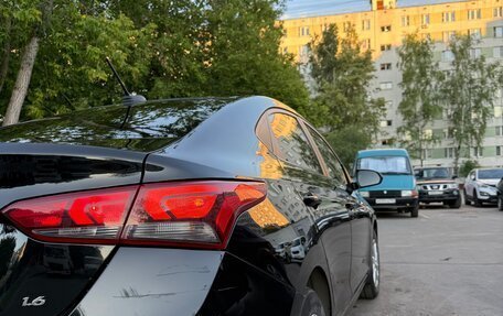 Hyundai Solaris II рестайлинг, 2018 год, 1 250 000 рублей, 11 фотография