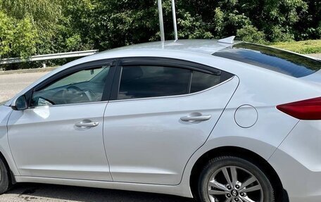 Hyundai Elantra VI рестайлинг, 2017 год, 1 950 000 рублей, 4 фотография