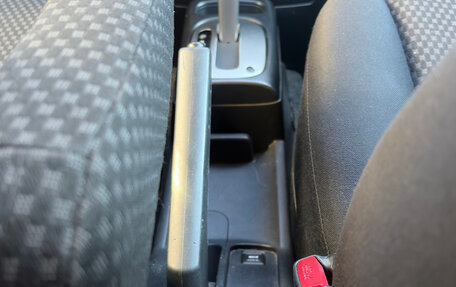 Nissan Note II рестайлинг, 2006 год, 750 000 рублей, 17 фотография