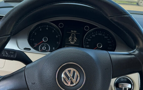 Volkswagen Passat CC I рестайлинг, 2011 год, 1 100 000 рублей, 12 фотография