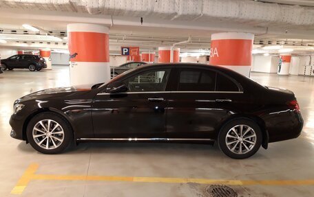 Mercedes-Benz E-Класс, 2016 год, 2 700 000 рублей, 3 фотография