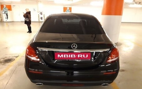 Mercedes-Benz E-Класс, 2016 год, 2 700 000 рублей, 2 фотография