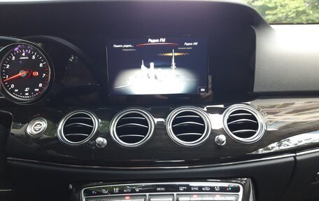 Mercedes-Benz E-Класс, 2016 год, 2 700 000 рублей, 17 фотография