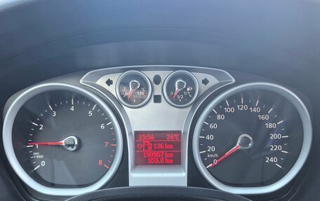 Ford Focus II рестайлинг, 2010 год, 539 000 рублей, 20 фотография