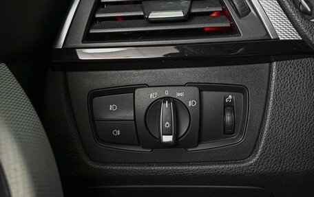 BMW 3 серия, 2017 год, 2 356 880 рублей, 20 фотография