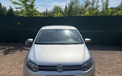 Volkswagen Polo VI (EU Market), 2014 год, 940 000 рублей, 1 фотография