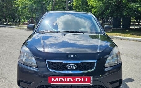 KIA Rio II, 2011 год, 620 000 рублей, 3 фотография