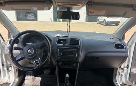 Volkswagen Polo VI (EU Market), 2014 год, 940 000 рублей, 3 фотография