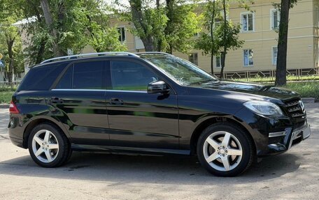 Mercedes-Benz M-Класс, 2013 год, 2 450 000 рублей, 2 фотография
