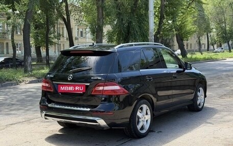 Mercedes-Benz M-Класс, 2013 год, 2 450 000 рублей, 4 фотография