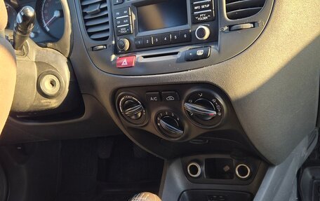 KIA Rio II, 2010 год, 450 000 рублей, 7 фотография